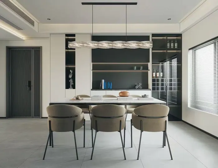 Custom dining feature cabinetry